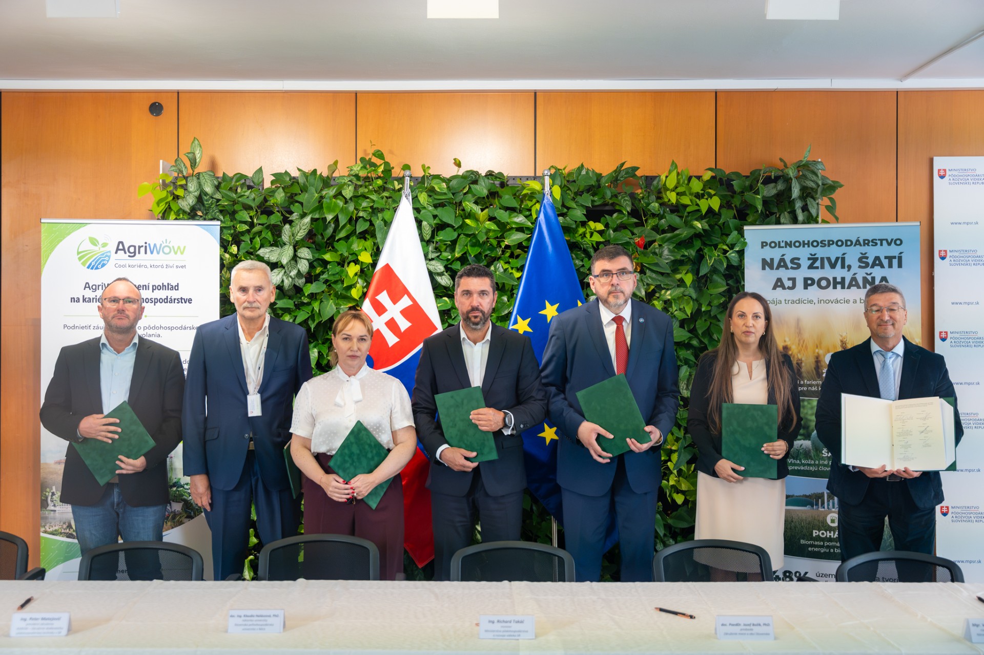 SPU podpísala memorandum o spolupráci pri implementácii projektu AgriWow